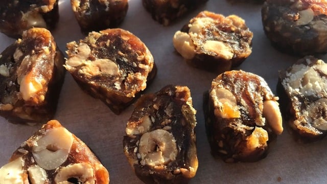 Rafine Şeker Kullanmadan: Fındıklı Fit Lokum
