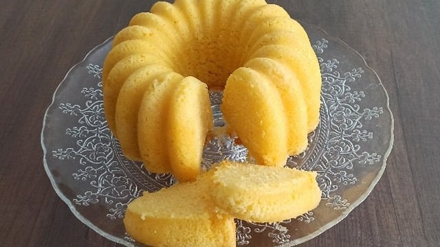Zerdeçal da Var: Limonlu Pamuk Kek
