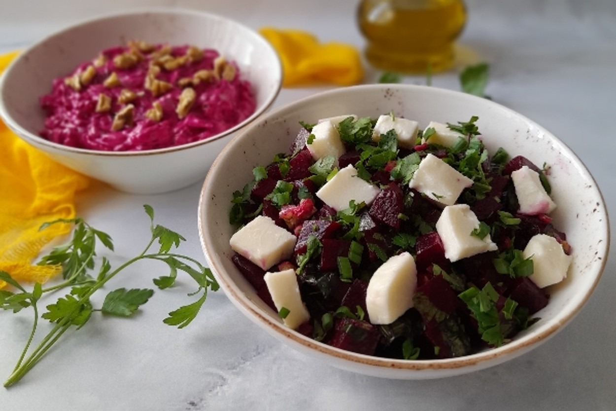 Bol Bol Tüketmeli: Peynirli Pancar Salatası