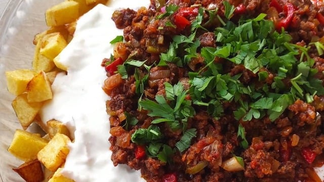 Pratik Ana Yemek: Patates Mantısı