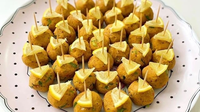 Misafir mi Var: İkramlık Mercimek Köftesi