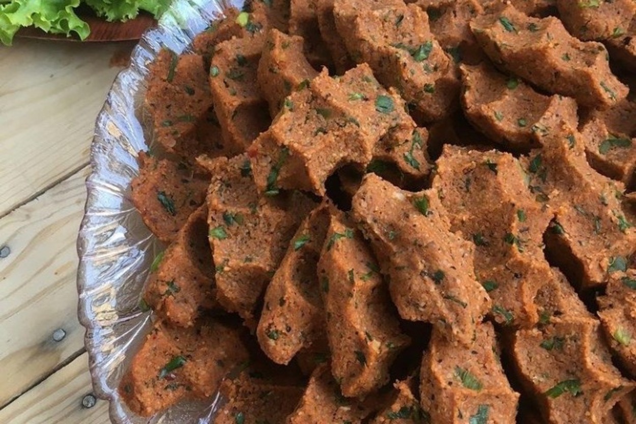 Her Emeğe Değer: Etli Çiğ Köfte