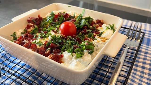 Böylesi de Enfes: Köz Patlıcanlı Atom Meze