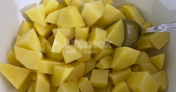 firinlanmis-patates-salatasi1