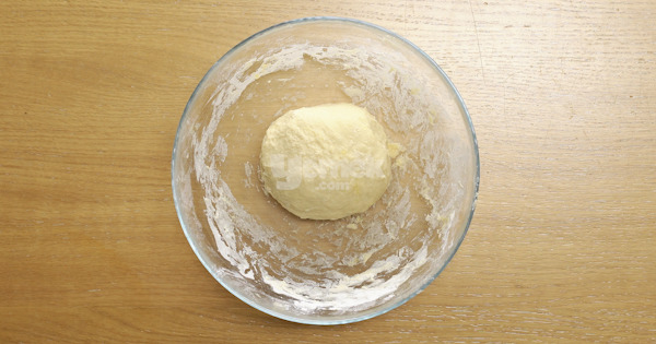 suzme-yogurtlu-yuksuk-corbasi-2