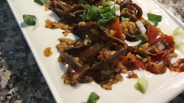 Ona Yer Açın: Yoğurtlu Kuru Patlıcan ve Biber Kavurması