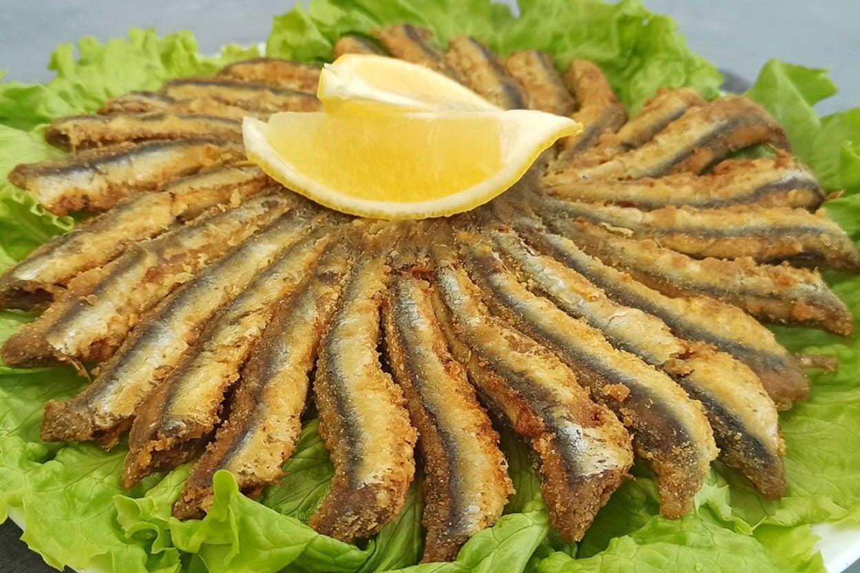 Püf Noktalarıyla: Çıtır Çıtır Hamsi Tava