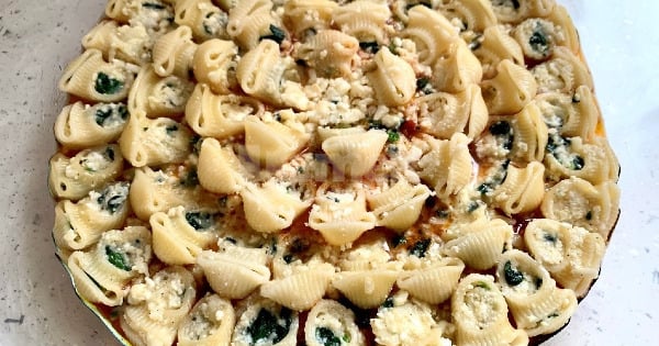 uc-peynirli-manti-makarna-yapilisi-tarifi-6