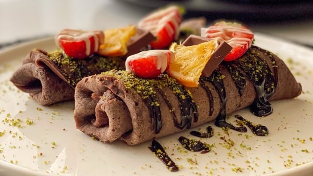 Hem Şık Hem Pratik: Çikolata Dolgulu Kakaolu Krep