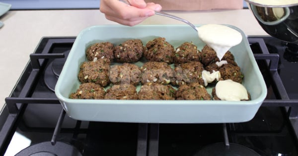besamel-soslu-kofte-yapilisi-14