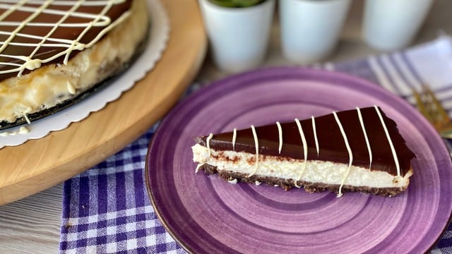 Tam Kıvamında: Çikolatalı Cheesecake