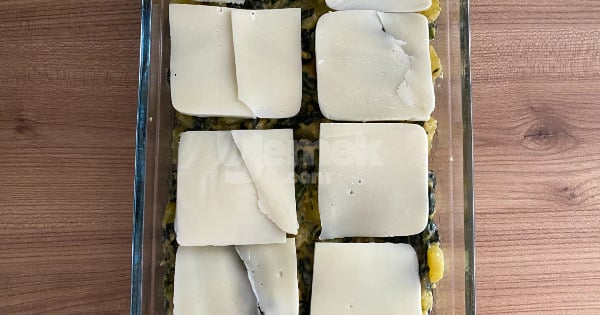 patatesli-ispanak-graten5