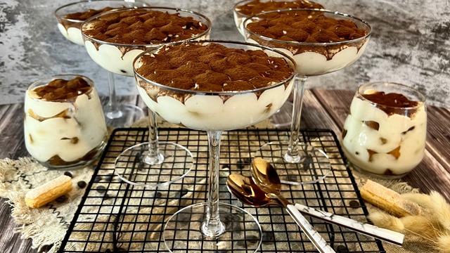 Damak Çatlatır: Kupta Tiramisu