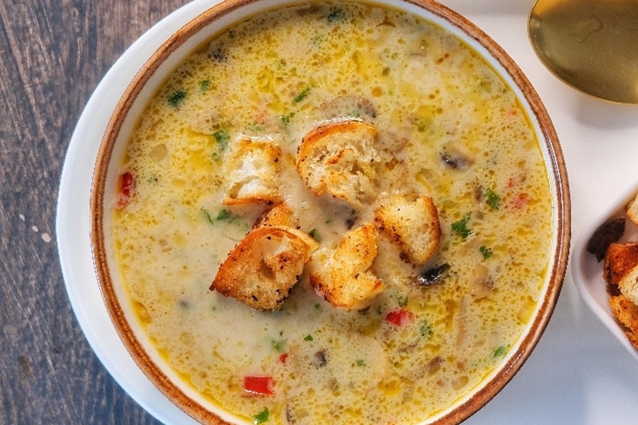 Yarım Saatte Sofrada: Mantar Çorbası