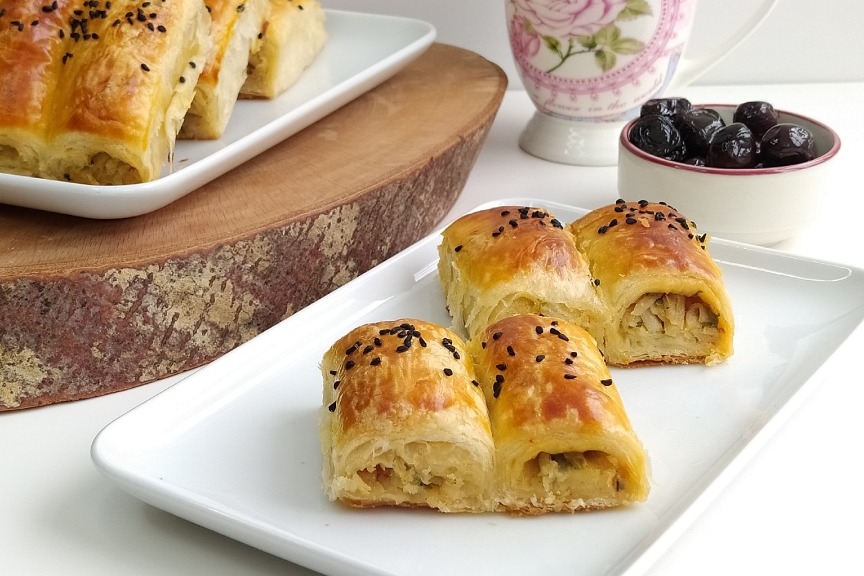 Hem de El Açması: Patatesli Çıtır Börek
