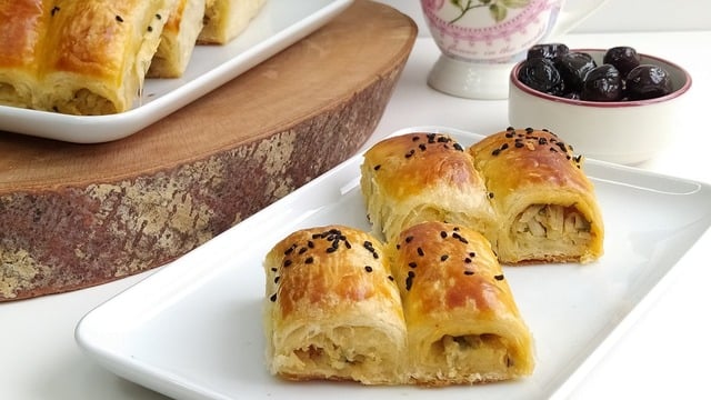 Hem de El Açması: Patatesli Çıtır Börek