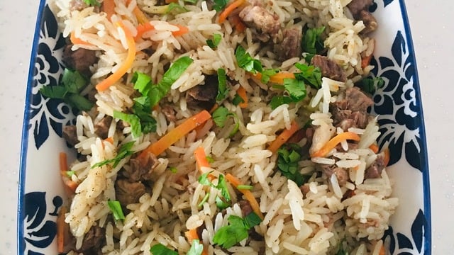 Lokum Gibi Etiyle: Özbek Pilavı
