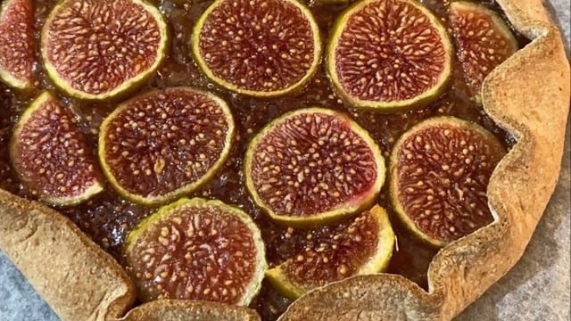 Tam Buğday Unundan: İncirli Galette
