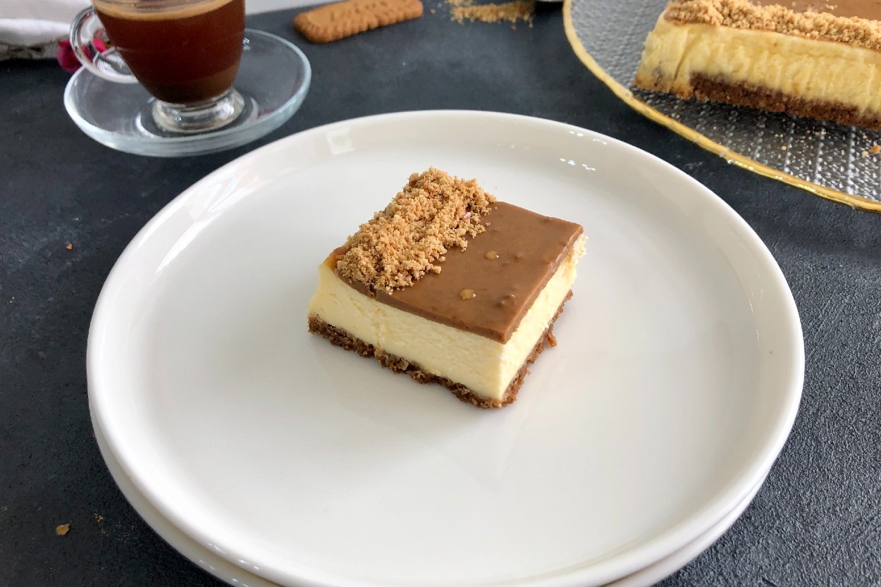 Kıvamı Tam Tutar: Karamelize Bisküvili Cheesecake