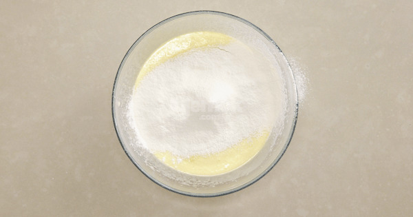 yogurt-tatlisi-6