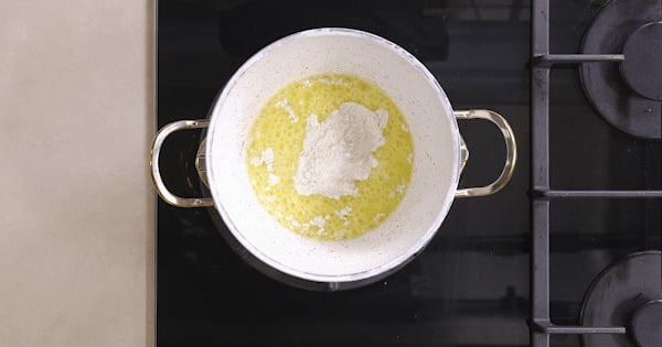 besamel-soslu-patatesli-tavuk-6