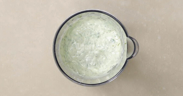 yogurtlu-havuc-ve-kabak-salatasi-5