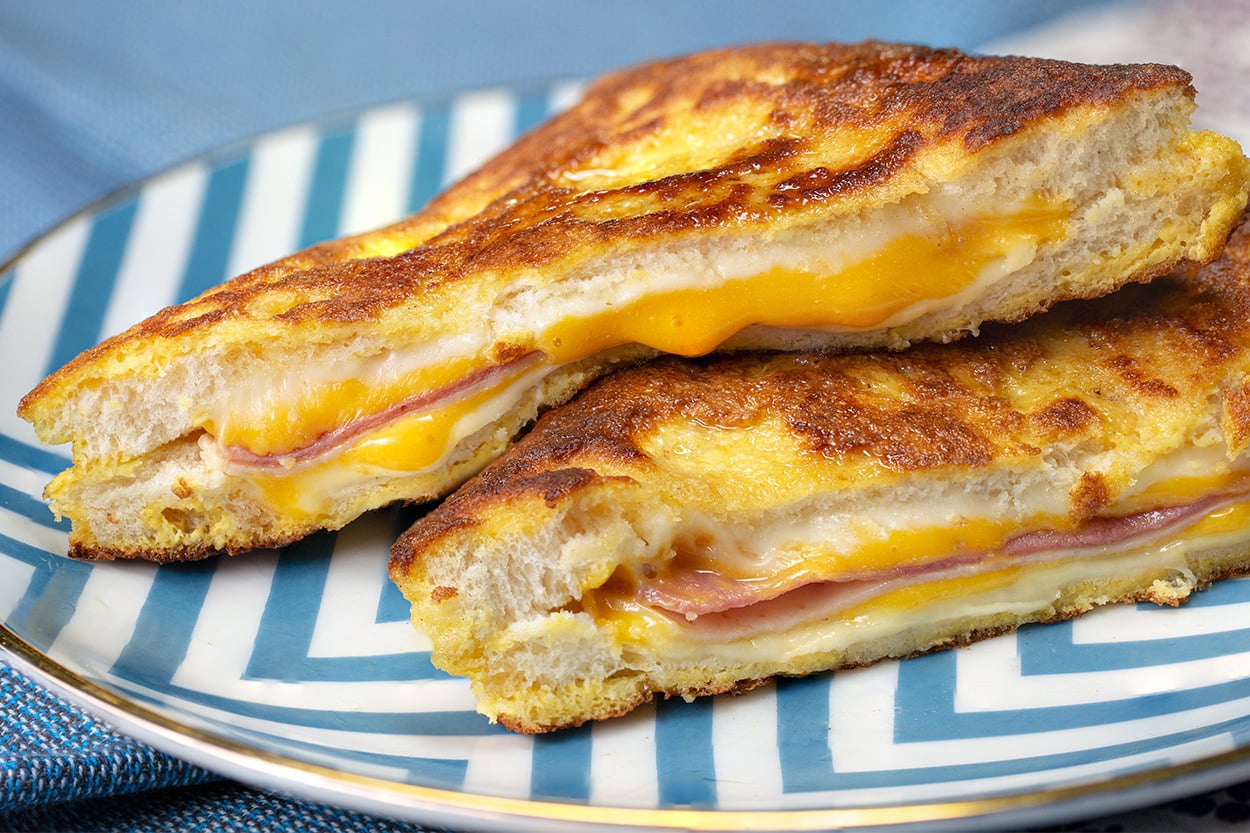 Çaylar Demlensin: Tavada Yumurtalı Tost