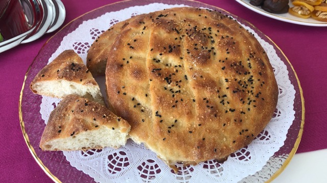 İftara Yapılsın: Yumurtasız Ramazan Pidesi