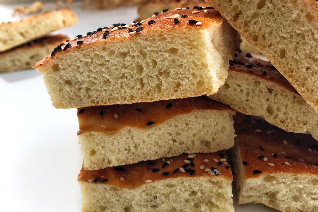 Şifa Sosuyla: Fırın Usulü Ramazan Pidesi