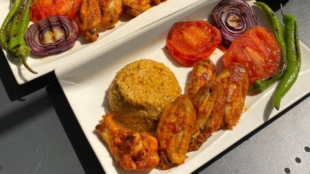 Sırrı Sosunda: Izgara Tadında Tavuk Kanat