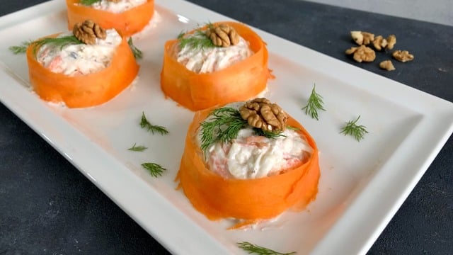 Sağlık Dolu: Havuçlu Kereviz Salatası