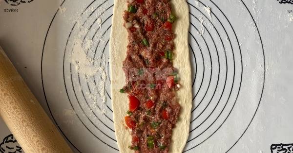 lokanta-usulu-kiymali-pide6