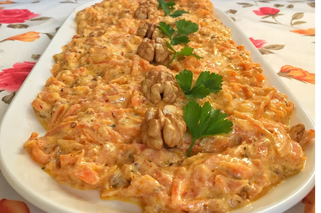 Mezelerin Efendisi: Cevizli Havuç Tarator