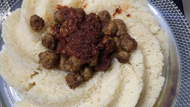 Çok Ama Çok Lezzetli: Köfteli Hasan Paşa Pilavı