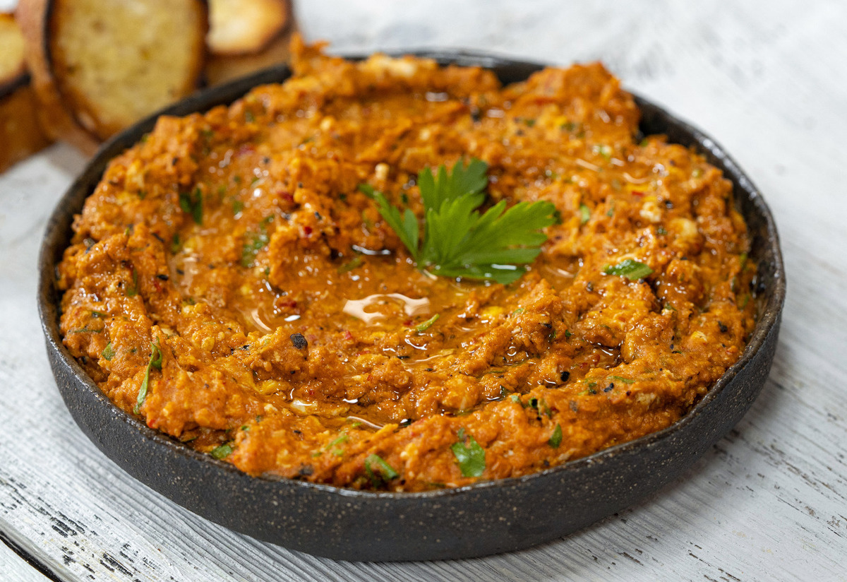 Meze Gibi Meze: Yumurtalı Nohut Ezme Tarifi