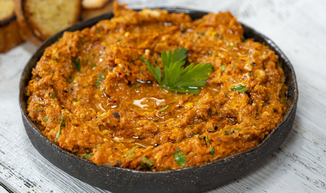 Meze Gibi Meze: Yumurtalı Nohut Ezme