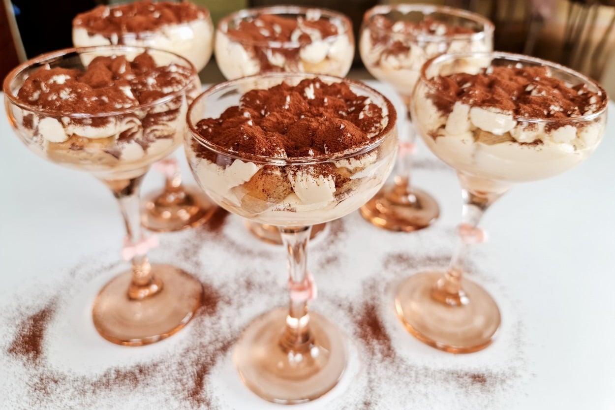 Bardak Dolusu Lezzet: Kupta Tiramisu