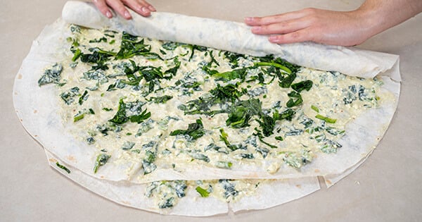 ispanakli-peynirli-rulo-borek-asama-8