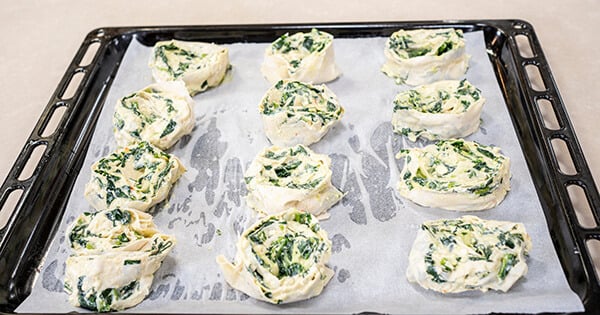 ispanakli-peynirli-rulo-borek-asama-12