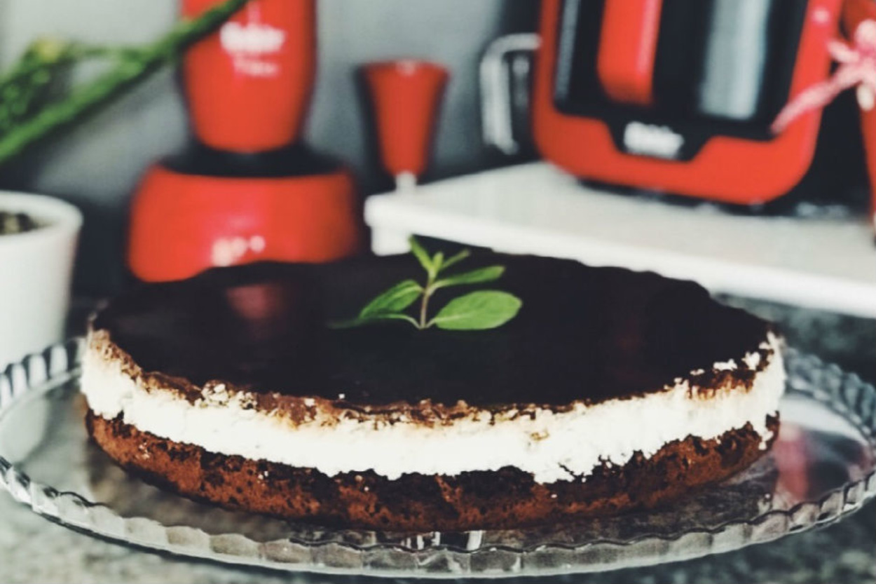 Yumuşacık Dokulu: Cocostar Pasta