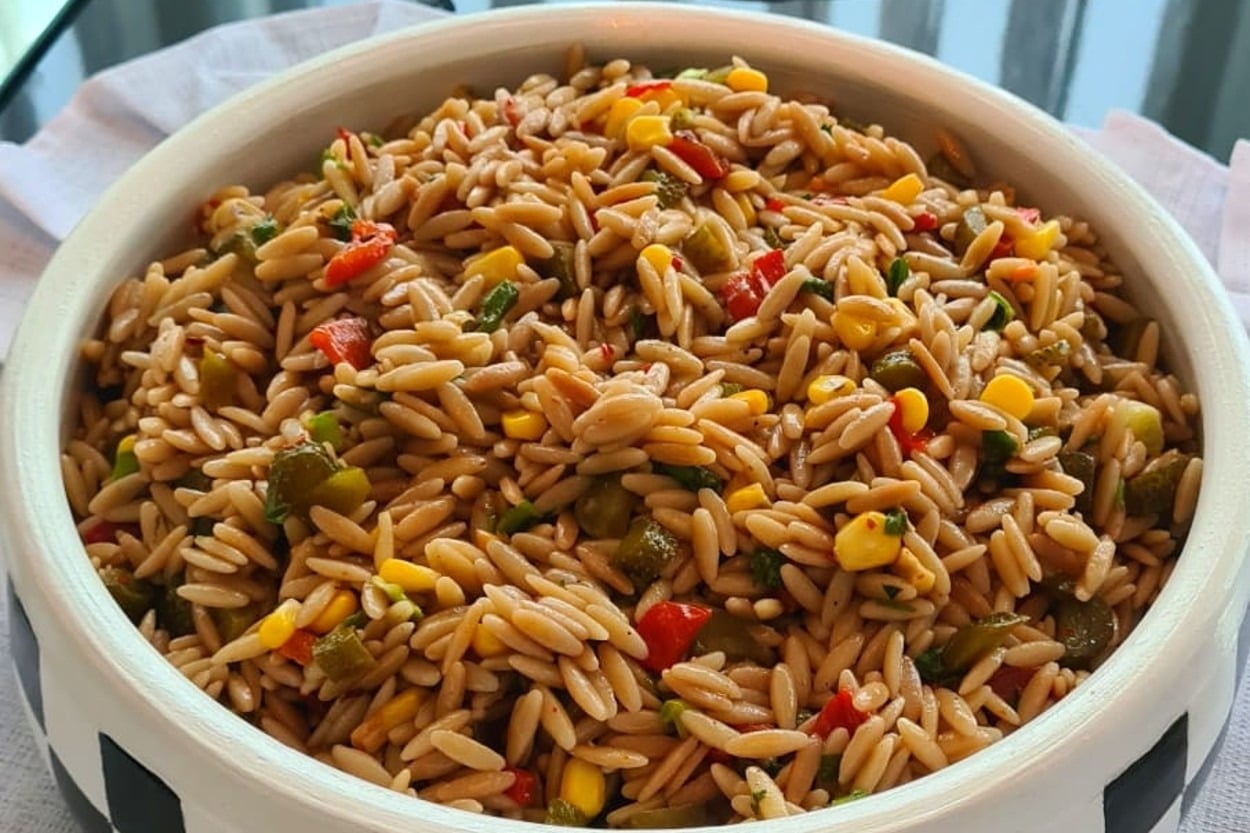 Görsel Şölen: Arpa Şehriye Salatası