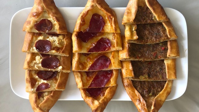 Çeşit Çeşit: Karışık Pide