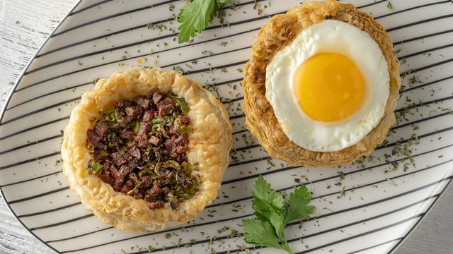 Kahvaltıya Misafir Geldi: Lightfry'da Kahvaltı Milföyü