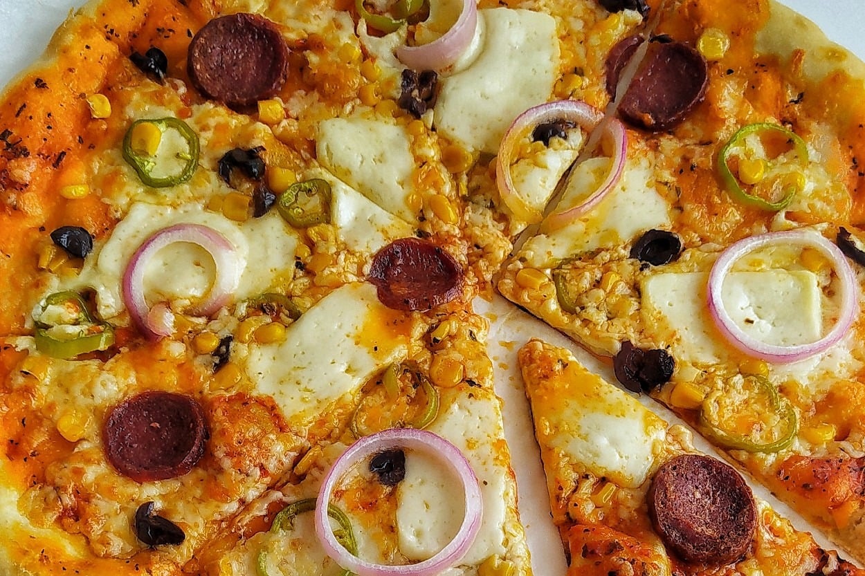 Çıtır Çıtır: Ev Yapımı Pizza
