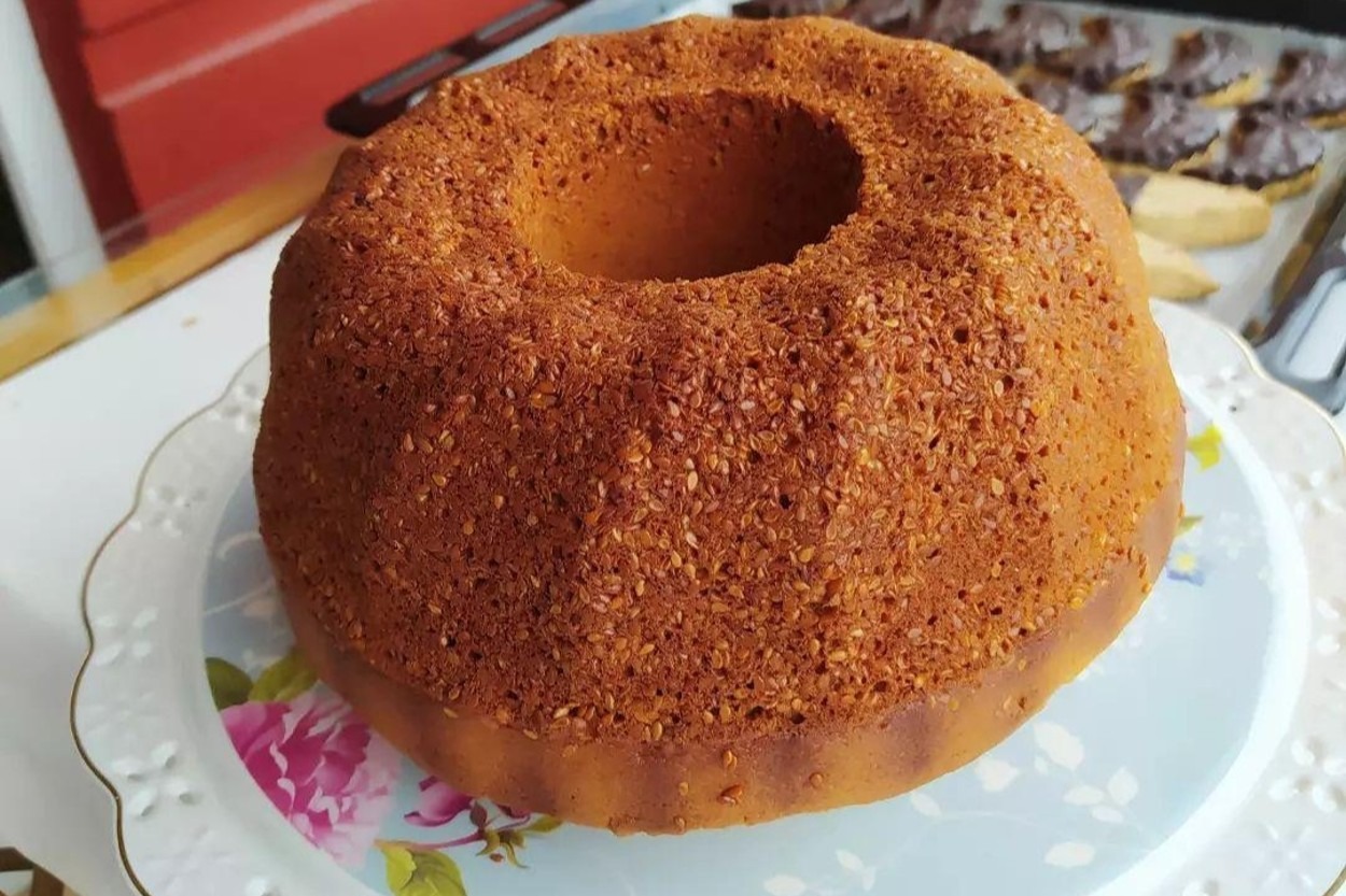 Susam Kaplı: Tahinli Kek