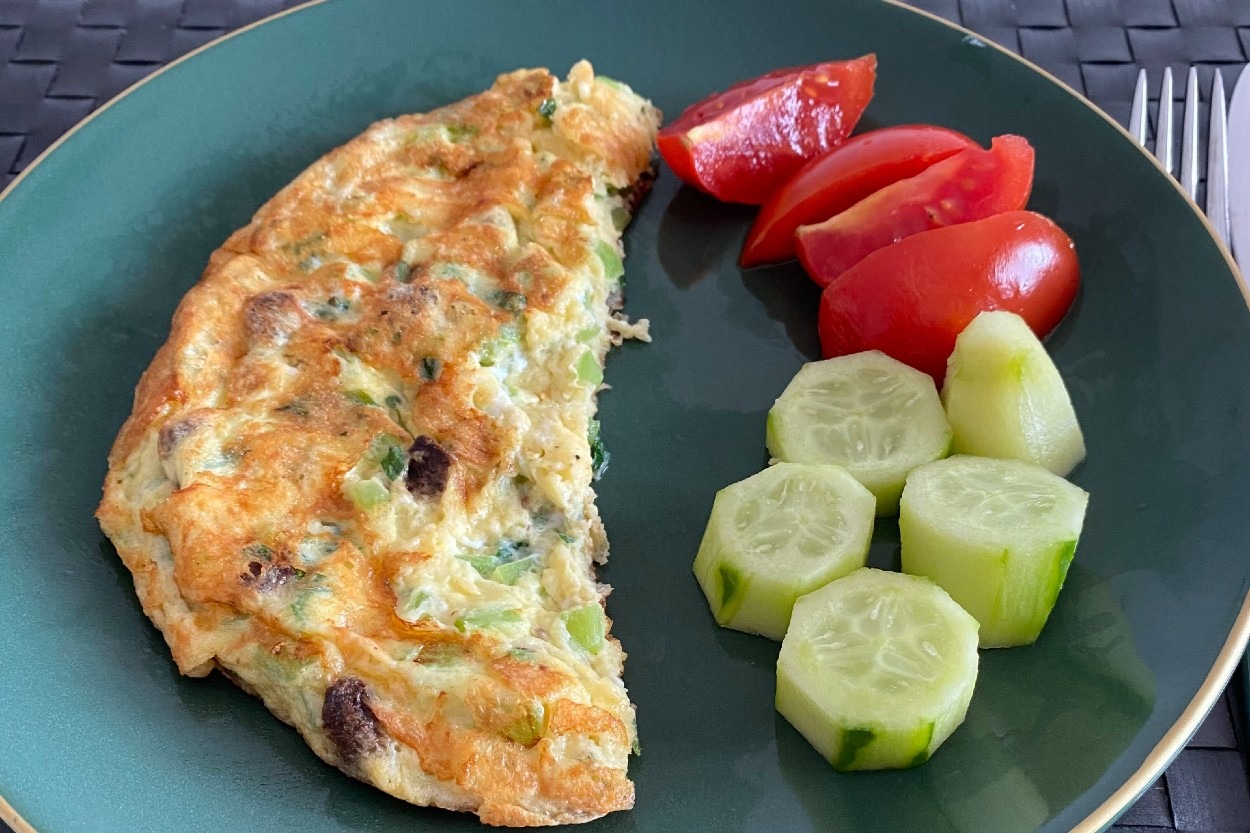 Minikler İçin Kolaylık: Her Şey Dahil Omlet