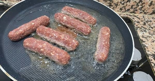 lokanta-usulu-inegol-kofte-yapim4