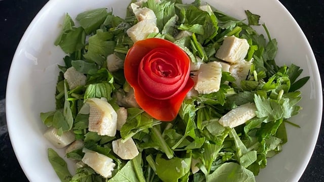 Sofrayı Tamamlar: Yeşil Enginar Salatası