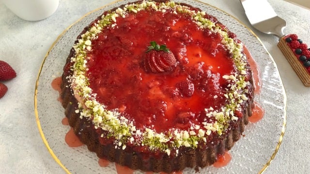 Bu Yazın Pastası: Çilekli Tart Pasta
