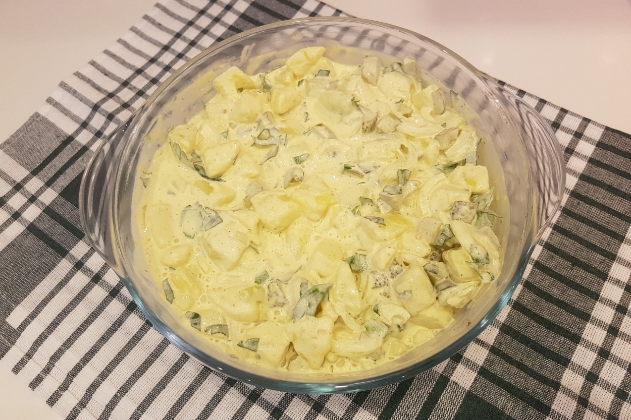 Her Öğüne: Soslu Patates Salatası